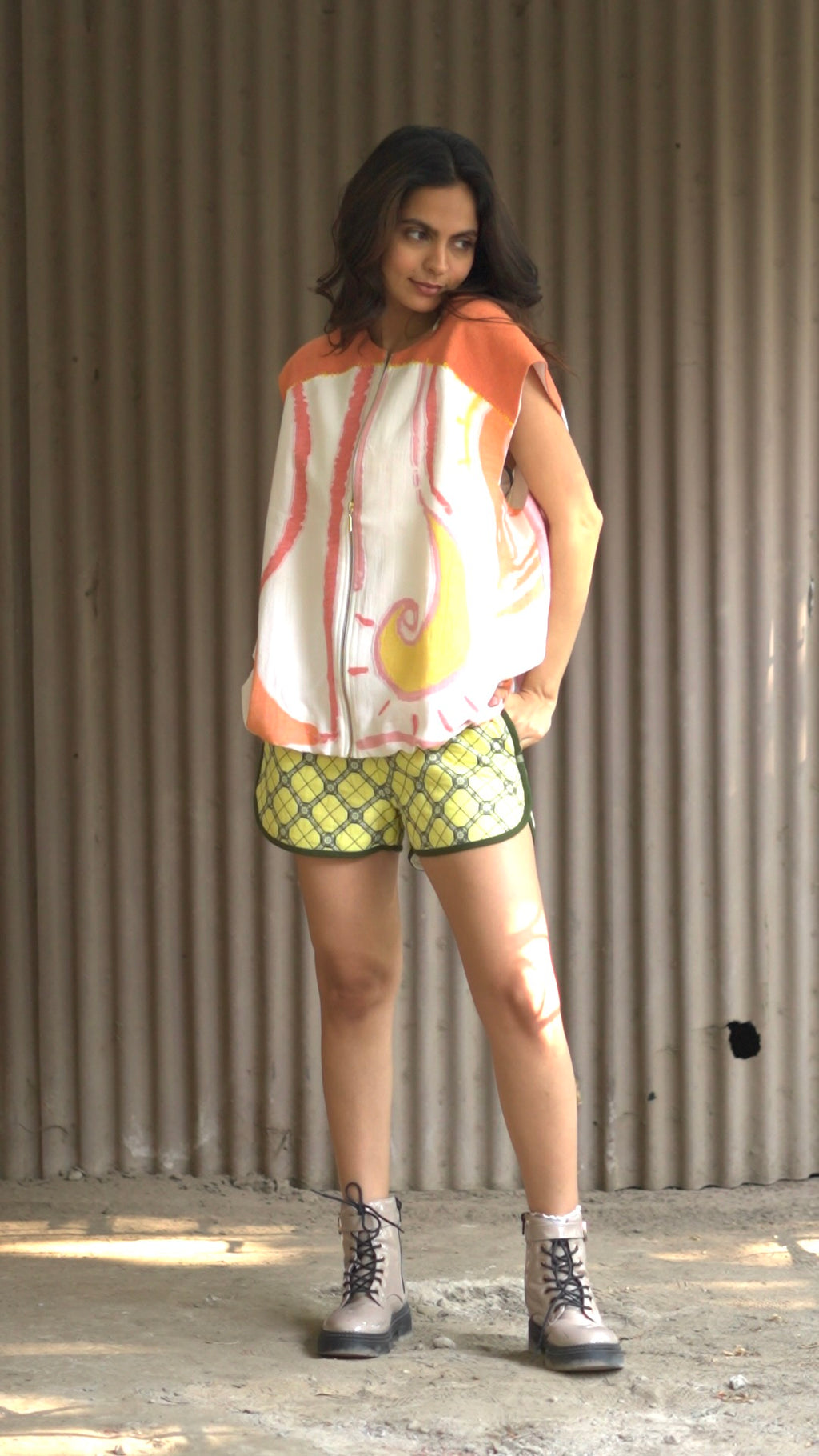 Lara shorts - lemon